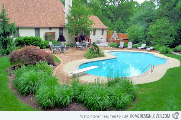 25 Ideas for Decorating Backyard Pools