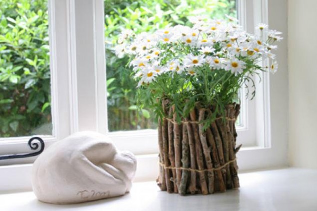 15 DIY Ideas: Turn Old Things Into Beautiful Flower Pots and Planters