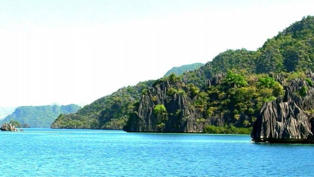Palawan Philippines  634x357 The 10 Most Beautiful Islands in the World