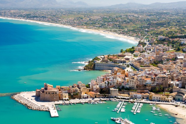 Sicily Italy  634x422 The 10 Most Beautiful Islands in the World