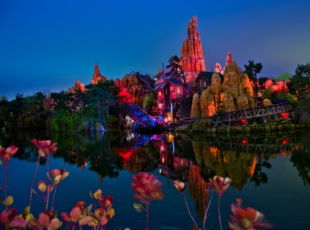 btm117843LARGE 634x472 Disneyland   Amazing place you must visit