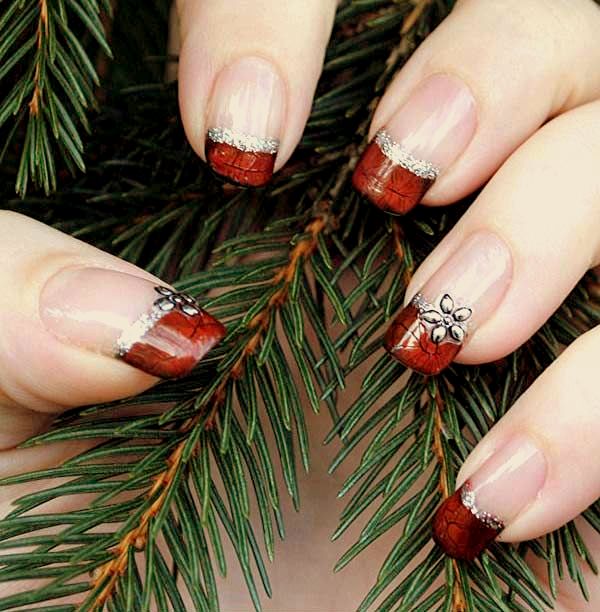Christmas nail art design ideas 28 Creative Christmas Nail Designs