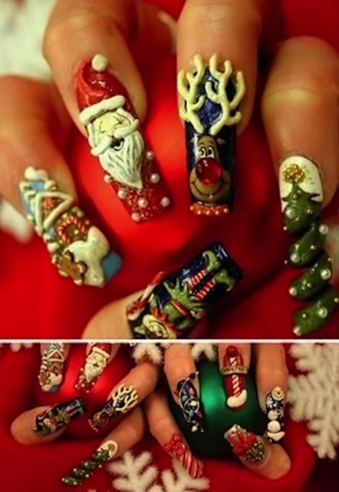 Christmas nail design5 28 Creative Christmas Nail Designs