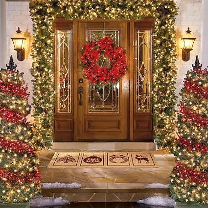31 Creative Front Door Christmas Decorations -