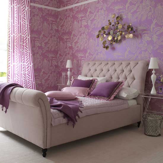20 Amazing Purple Bedroom Designs -