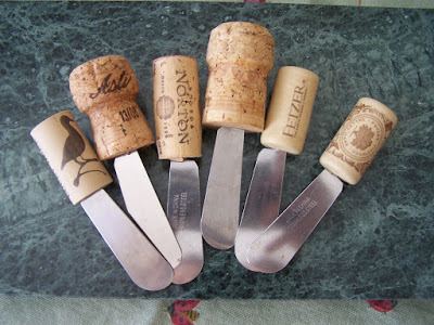 15 Creative DIY Projects With Wine Corks