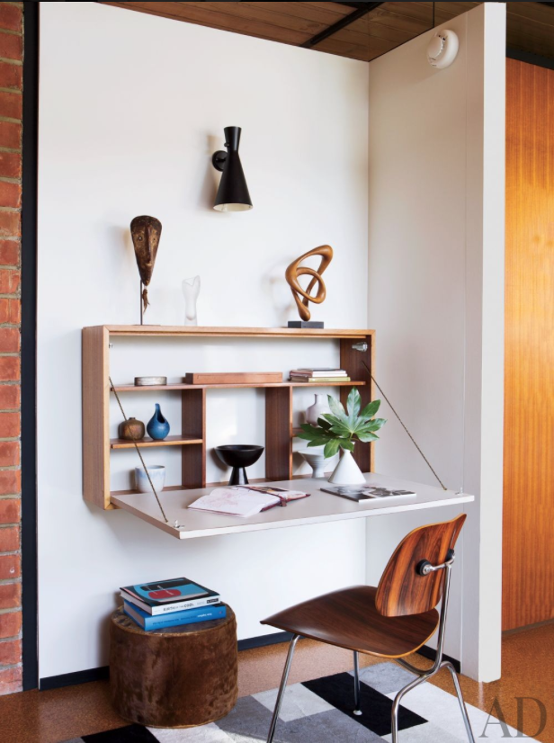Space Saving Desks That Are Perfect For Your Small Apartment