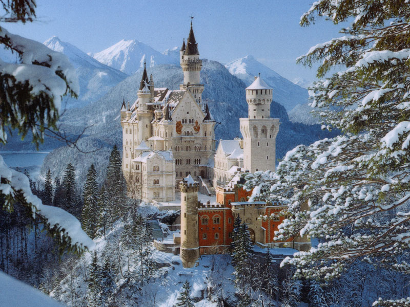 Awesome Castles Around the World