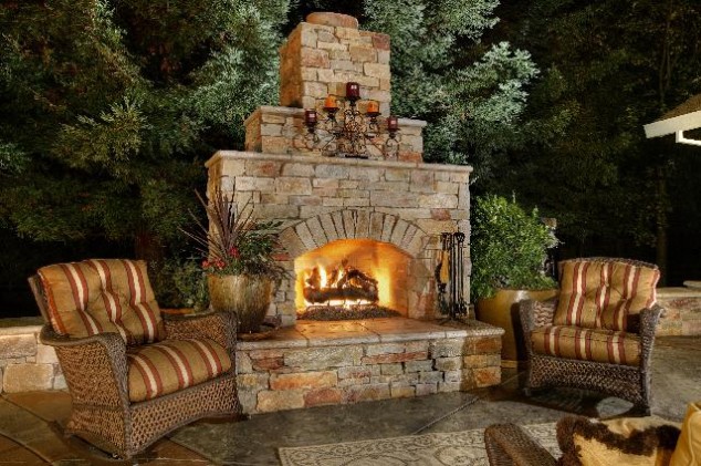 Outdoor Fireplace 14 634x421