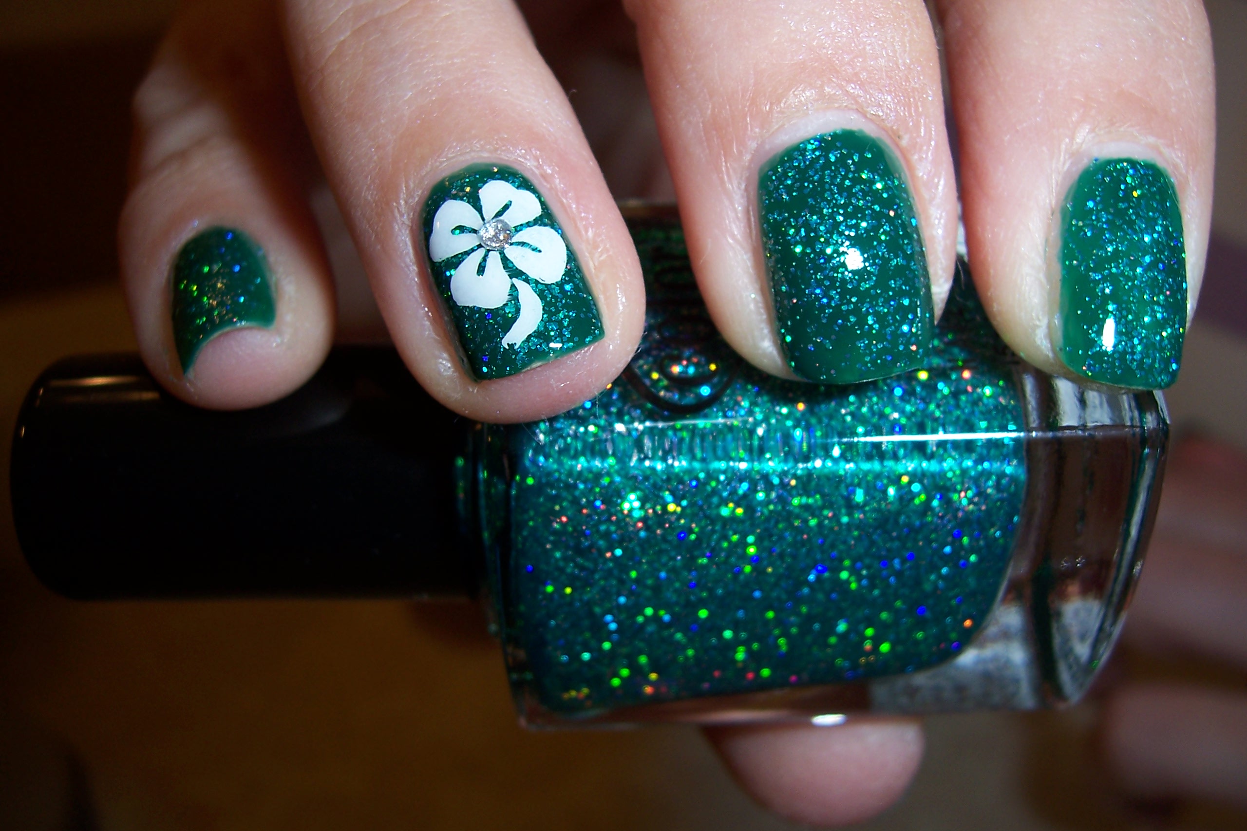 15 Cool and Fun St. Patrick's Day Nail Designs