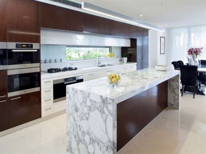 15 modern marble kitchen designs