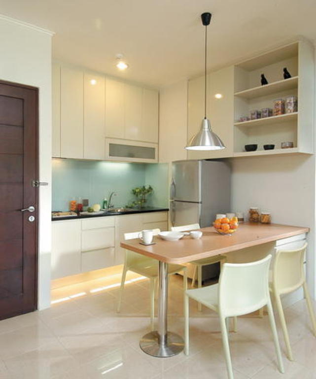 Stunning Square Small Kitchens For Your New Tiny Apartment