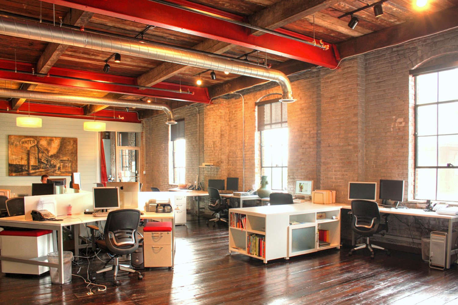 Why You Need to Use Office Warehouse Space