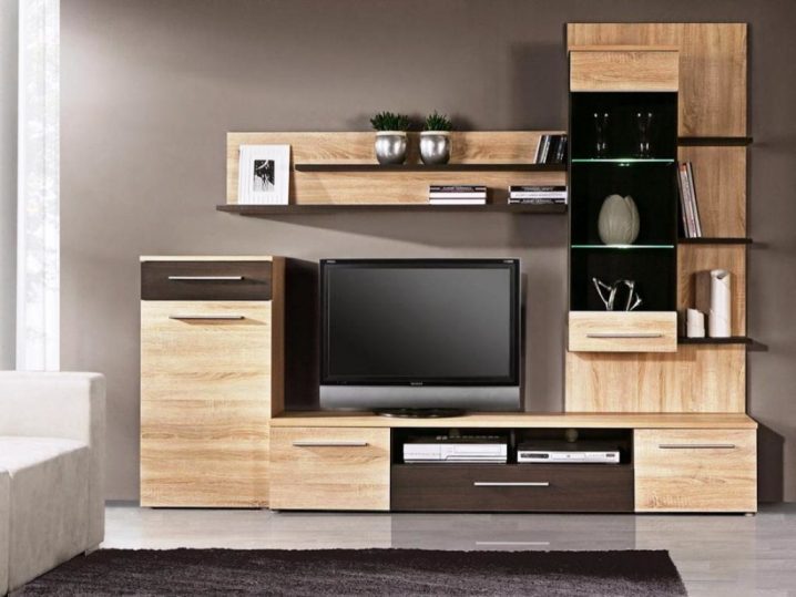 16 Wood TV Wall Units You Must See